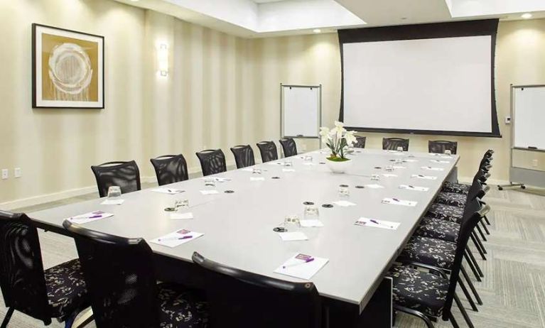 Meeting room with u shape table at Hyatt Place Miami Airport East.