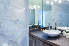 Guest bathroom at New Point Miami.