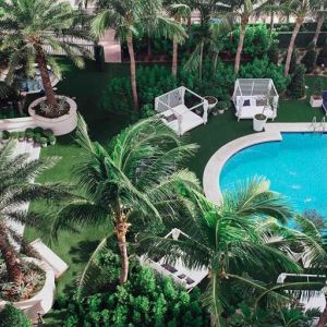 Outdoor pool at Cadillac Hotel & Beach Club, Autograph Collection.