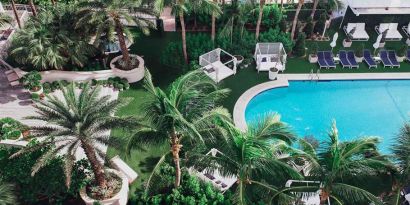 Outdoor pool at Cadillac Hotel & Beach Club, Autograph Collection.