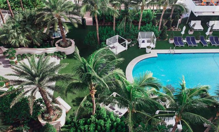 Outdoor pool at Cadillac Hotel & Beach Club, Autograph Collection.