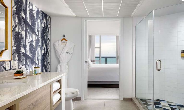 Guest bathroom at Cadillac Hotel & Beach Club, Autograph Collection.