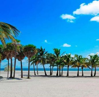 Beach nearby Winter Haven, Autograph Collection.