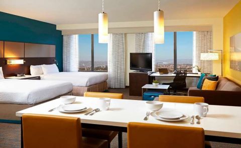 Book Hotels for Day Use in Los Angeles | HotelsByDay.com