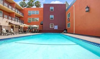 Outdoor pool at Ramada Los Angeles Downtown West.