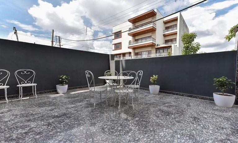 lovely outdoor terrace at Hotel Luxury Stay.