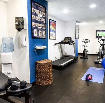 Fitness center at Best Western McCarran Inn.