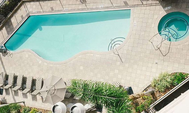 Outdoor pool at Avenue Of The Arts Hotel.