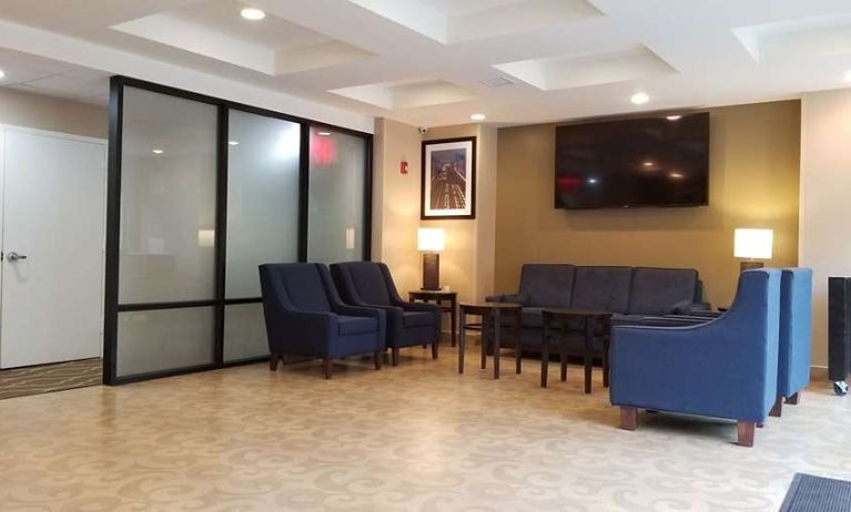 Lobby workspace at Days Inn Brooklyn Marine Park.