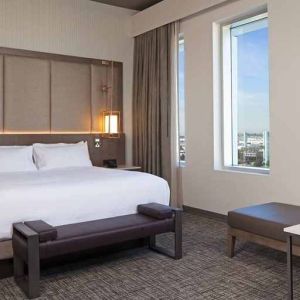 H Hotel Los Angeles, Curio Collection By Hilton