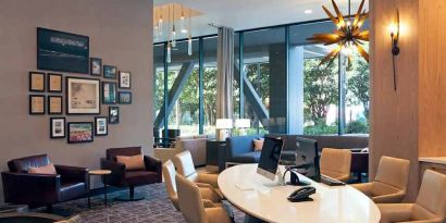 H Hotel Los Angeles, Curio Collection By Hilton