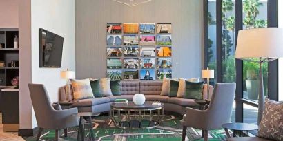 H Hotel Los Angeles, Curio Collection By Hilton