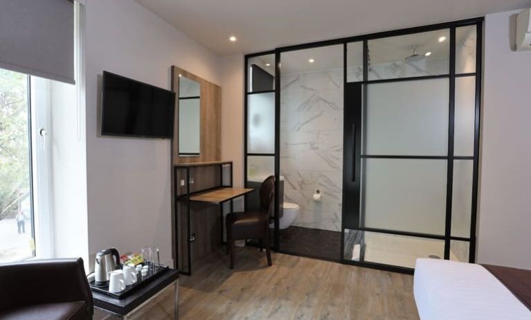 Euston Square Hotel, London