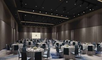 Meeting room at the DoubleTree by Hilton Seoul Pangyo.