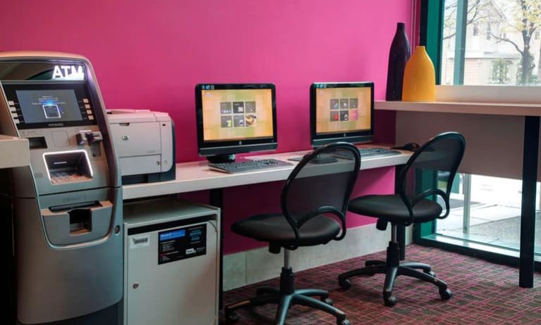 Well equipped business center with PC, internet, and printer at Courtyard By Marriott New York JFK Airport.