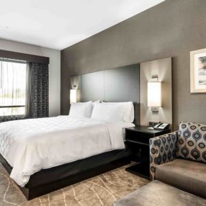 Holiday Inn & Suites Silicon Valley - Milpitas