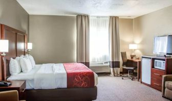 One of Comfort Suites Lombard – Addison’s guest rooms, including workspace desk and chair.