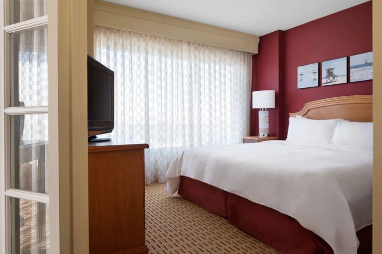 Anaheim Marriott Suites - Garden Grove Day Use Rooms | HotelsByDay.com