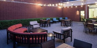 Comfortable outdoor coworking space at Hilton Garden Inn Dallas/Allen.