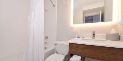 Private guest bathroom with shower at Holiday Inn Express Towson Baltimore N.