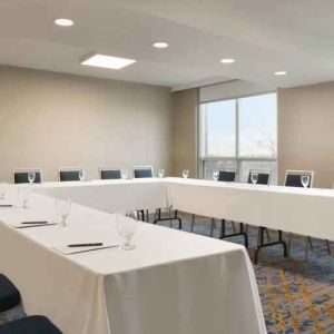 Bright and comfortable conference room at the Embassy Suites by Hilton Toronto Airport.