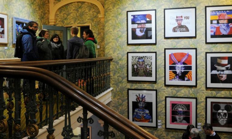 The hotel’s art gallery is free for visitors to peruse at their leisure and offers a range of artistic styles to admire.