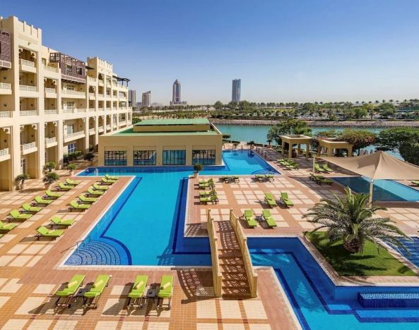 Stunning outdoor pool at Grand Hyatt Doha Hotel & Villas.