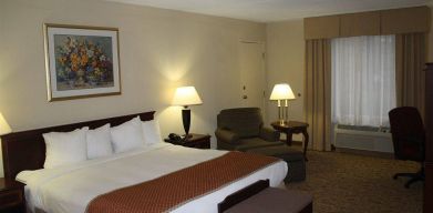 Sturbridge Host Hotel