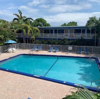 Rodeway Inn & Suites Fort Lauderdale Airport & Cruise Port