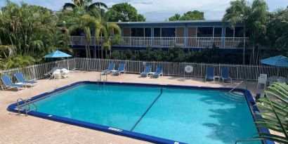 Rodeway Inn & Suites Fort Lauderdale Airport & Cruise Port