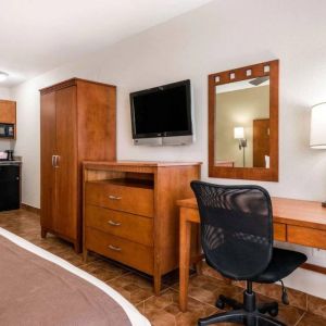 Rodeway Inn & Suites Fort Lauderdale Airport & Cruise Port