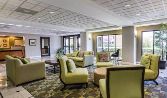 Lobby and coworking lounge at Comfort Inn Southwest At Westpark.