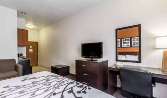 Sleep Inn & Suites Stafford - Sugar Land