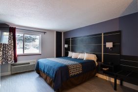 Coratel Inn & Suites By Jasper Hastings