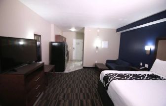 At Home Inn & Suites, Memphis