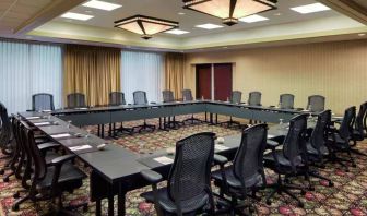 Meeting room at DoubleTree By Hilton Seattle Airport.