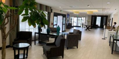 Holiday Inn Express & Suites Hermosa Beach