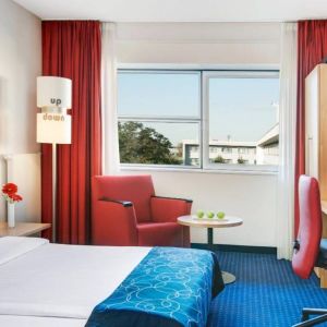 Intercity Hotel Frankfurt Airport