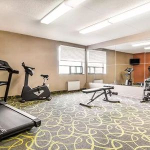 Well equipped fitness center with treadmills at Comfort Inn & Suites Barrie.