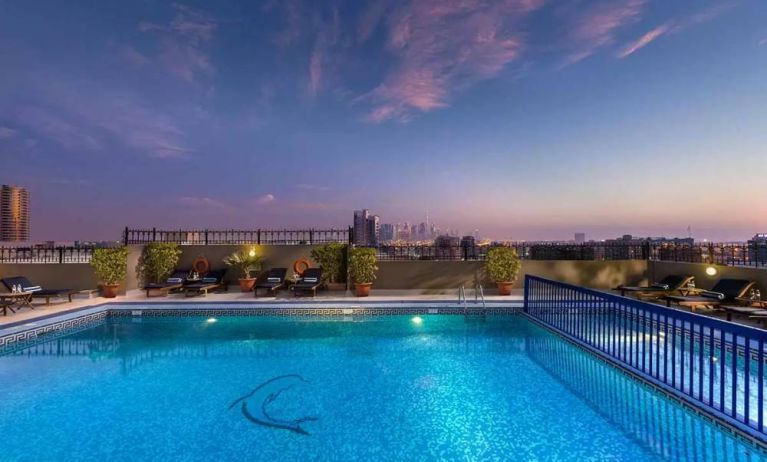 Savoy Central Hotel Apartments, Dubai