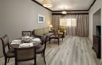 Savoy Crest Hotel Apartments, Dubai