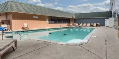 Comfort Inn & Suites Glen Mills – Concordville