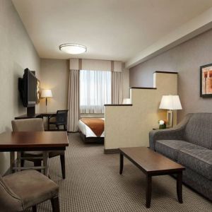 Acclaim Hotel Calgary Airport