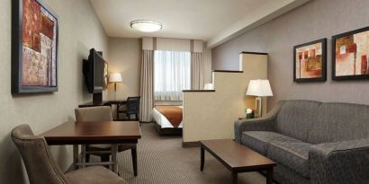 Acclaim Hotel Calgary Airport