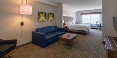 Holiday Inn Express & Suites North Bay