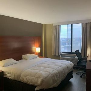 Sky Hotel Flushing - Laguardia Airport