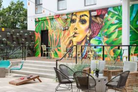 Outdoor patio and coworking space at Hotel Studio Allston.