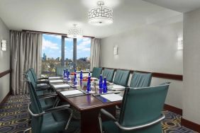 Professional meeting room with natural light at Courtyard Boston Cambridge.