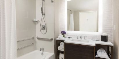 Private guest bathroom at The Westin New Orleans.