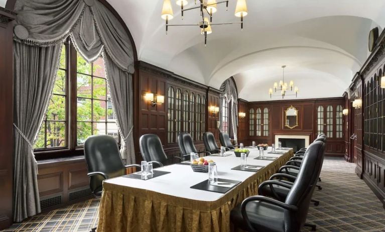 Professional meeting room at Boston Park Plaza.